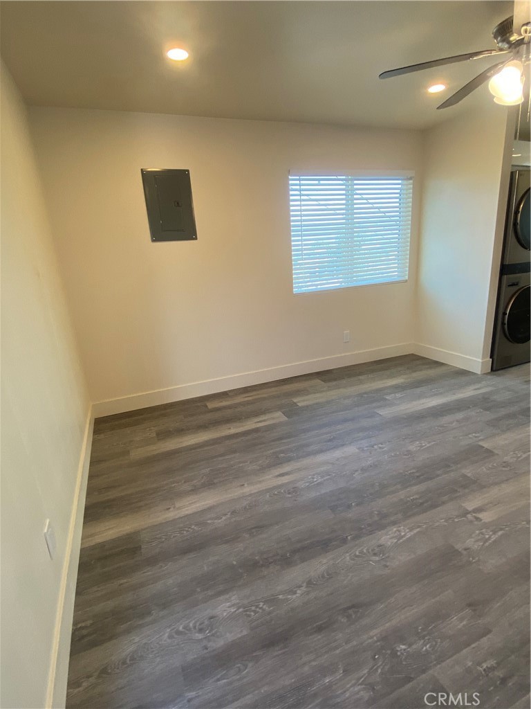 Residential Lease for rent at 11336 San Juan St, Loma Linda CA featuring 2 beds and 1 bath