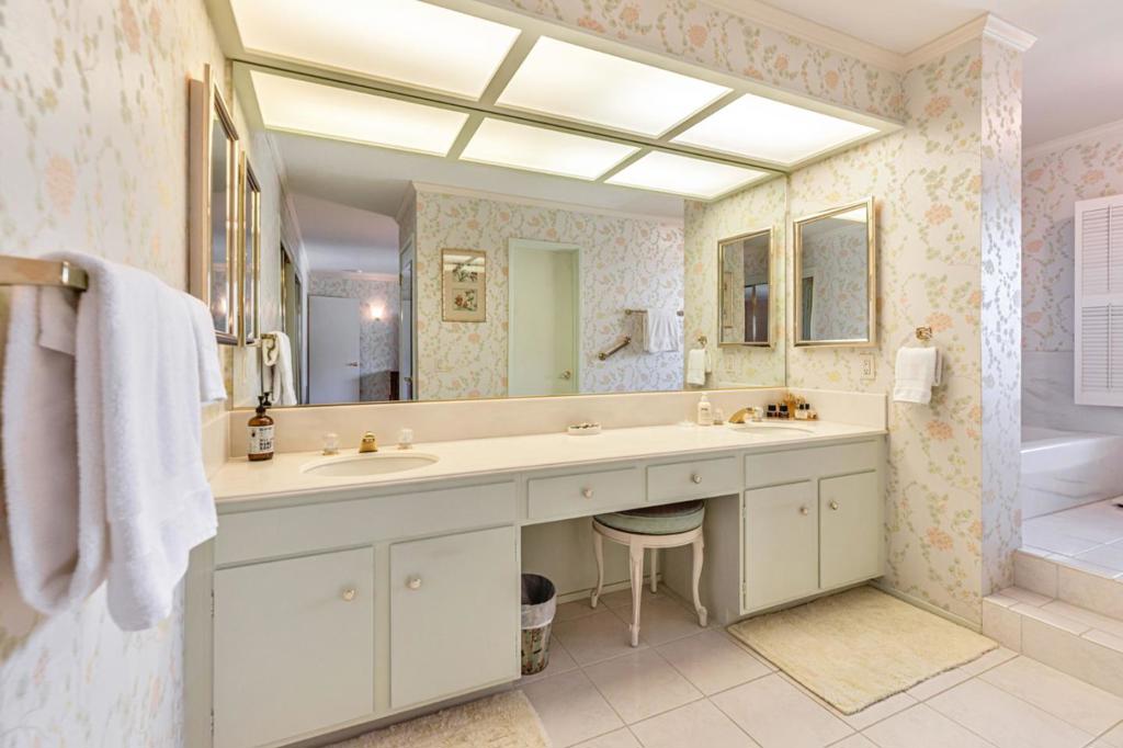 Residential for sale at 59 Skyline Crest Dr, Monterey CA featuring 3 beds and 3 baths