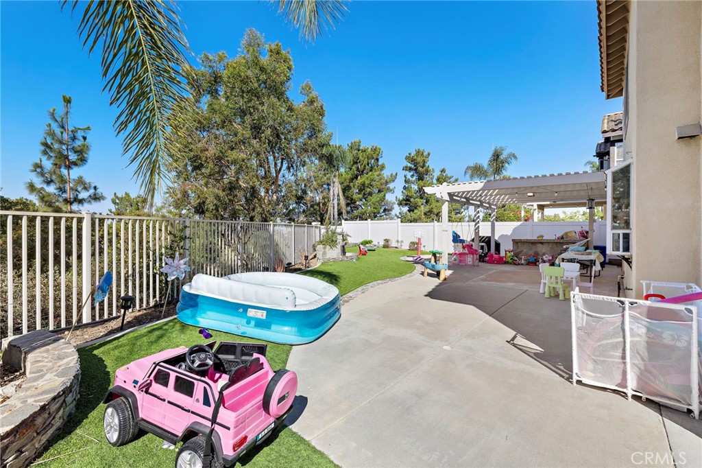 Residential for sale at 43 El Prisma, Rancho Santa Margarita CA featuring 4 beds and 3 baths