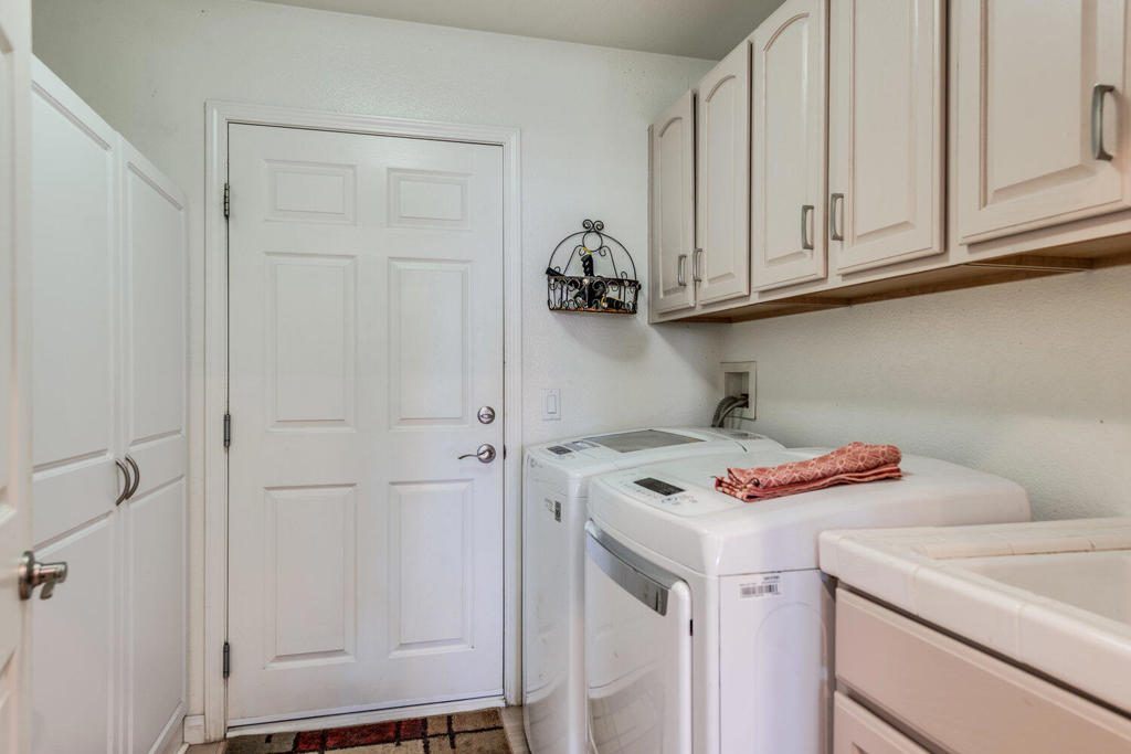 Residential Lease for rent at 80411 Portobello Drive, Indio CA featuring 2 beds and 2 baths