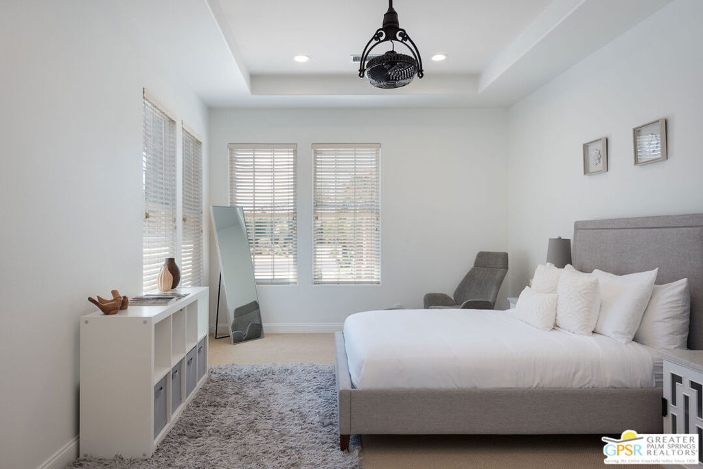 Residential Lease for rent at 45 Vista Encantada, Rancho Mirage CA featuring 4 beds and 4 baths