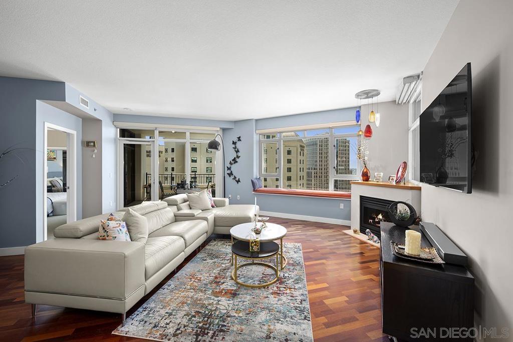 Residential for sale at 700 W Harbor 1205, San Diego CA featuring 2 beds and 2 baths