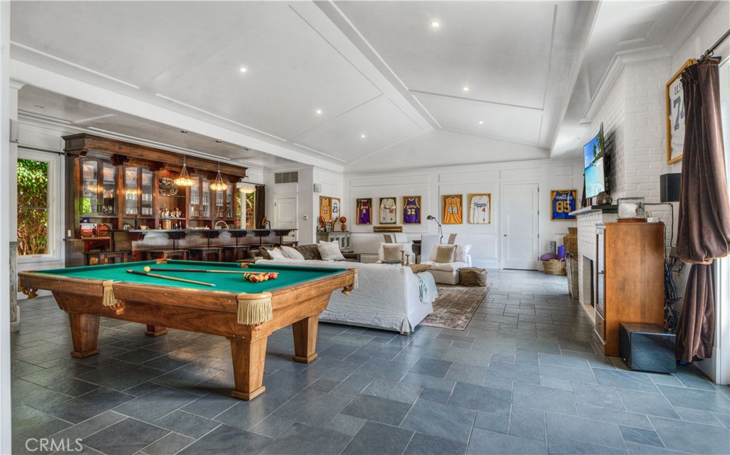 Residential for sale at 2736 Paseo Del Mar, Palos Verdes Estates CA featuring 6 beds and 5 baths