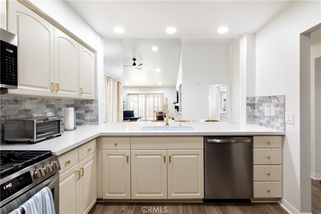 Residential Lease for rent at 216 Desert Falls Drive East, Palm Desert CA featuring 2 beds and 2 baths