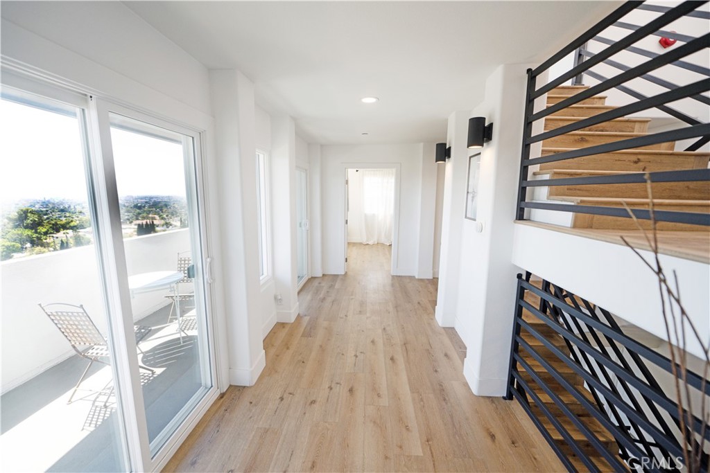 Residential for sale at 12254 Circula Panorama, North Tustin CA featuring 6 beds and 7 baths