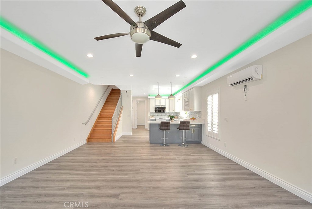 Residential Lease for rent at 1234 W Lilac Place, Los Angeles, Los Angeles County CA featuring 5 beds and 4 baths