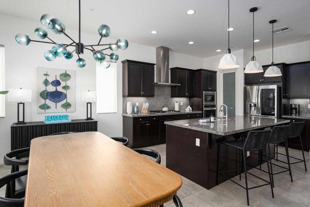 Residential Lease for rent at 67372 Zuni Court, Cathedral City CA featuring 3 beds and 4 baths