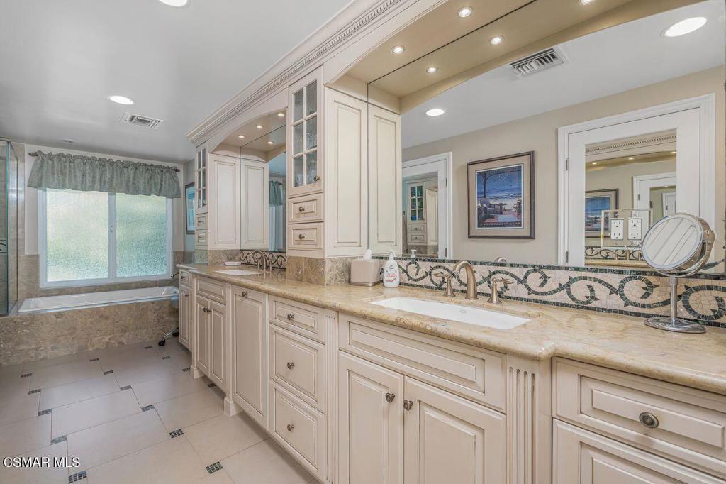 Active for sale at Westlake Village, CA, Westlake Village, CA CA and 3 baths