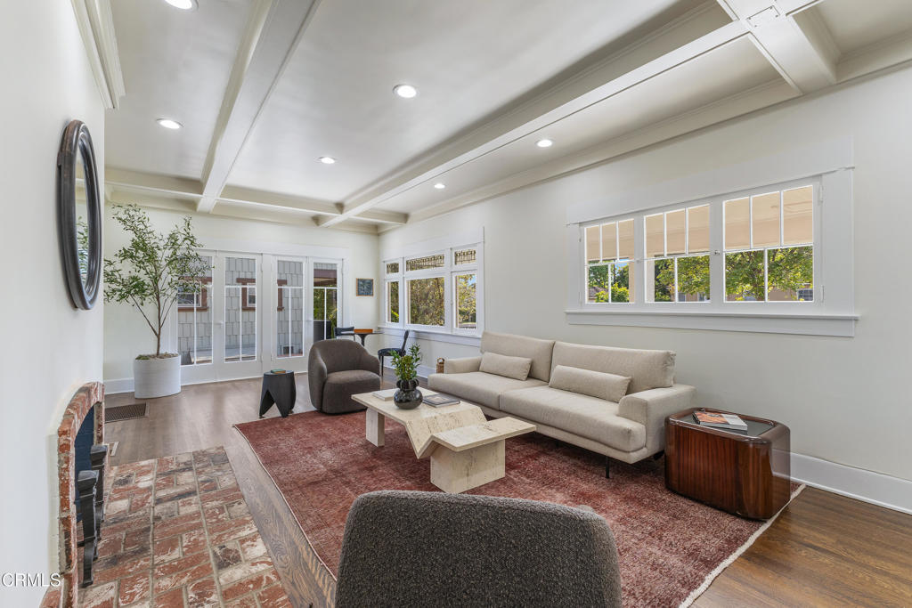 Residential for sale at 1954 Primrose Avenue, South Pasadena CA featuring 5 beds and 5 baths