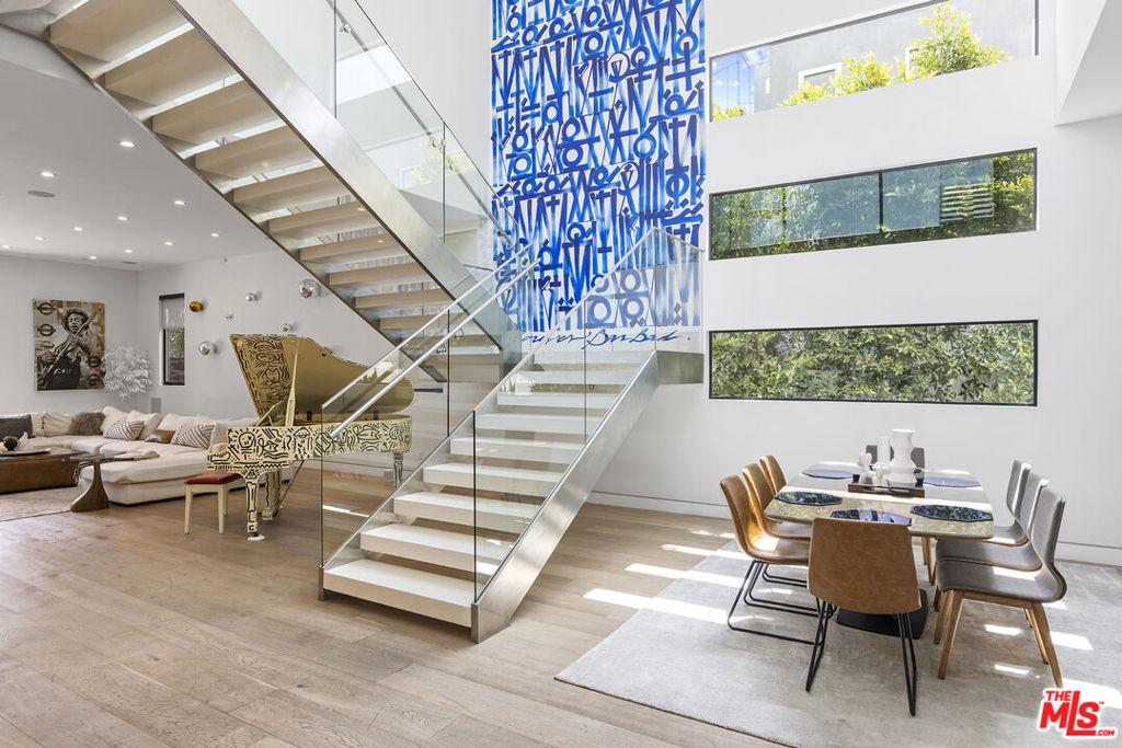 Residential Lease for rent at 726 N Martel Avenue, Los Angeles, Los Angeles County CA featuring 5 beds and 6 baths