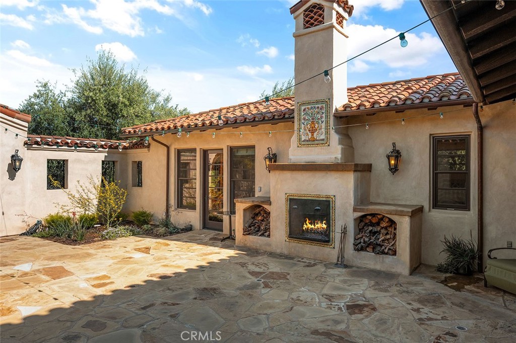 Residential for sale at 19300 Hombre Lane, Murrieta CA featuring 5 beds and 6 baths