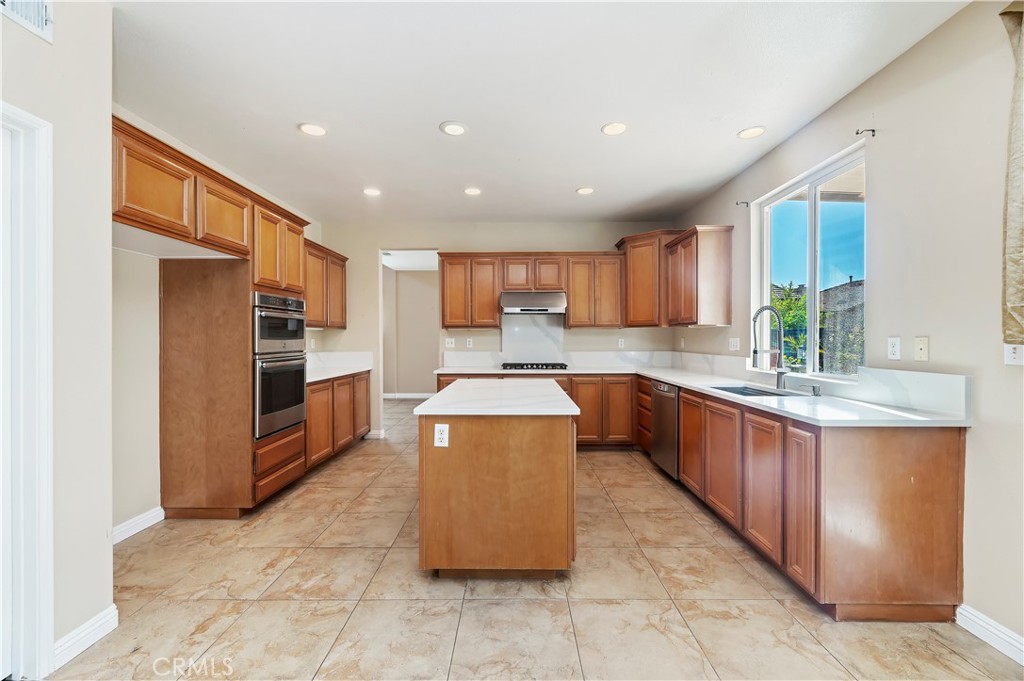Residential for sale at 22981 nan, Wildomar CA featuring 5 beds and 4 baths