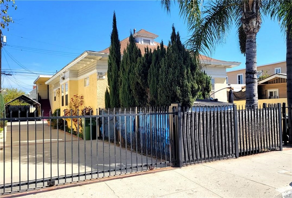 Residential Income for sale at 717 E 24th Street, Los Angeles CA