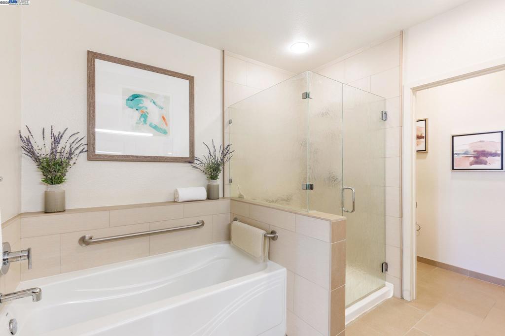 Residential for sale at 1655 N California Blvd 422, Walnut Creek CA featuring 2 beds and 2 baths