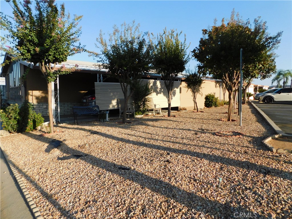 Manufactured In Park for sale at 5700 W WILSON Street 102, Banning CA featuring 2 beds and 2 baths