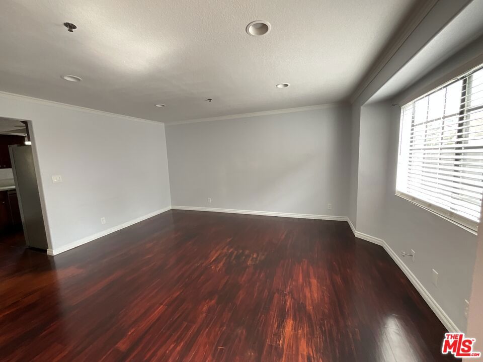 Residential Lease for rent at 21 Palmetto Drive F, Alhambra CA featuring 3 beds and 3 baths