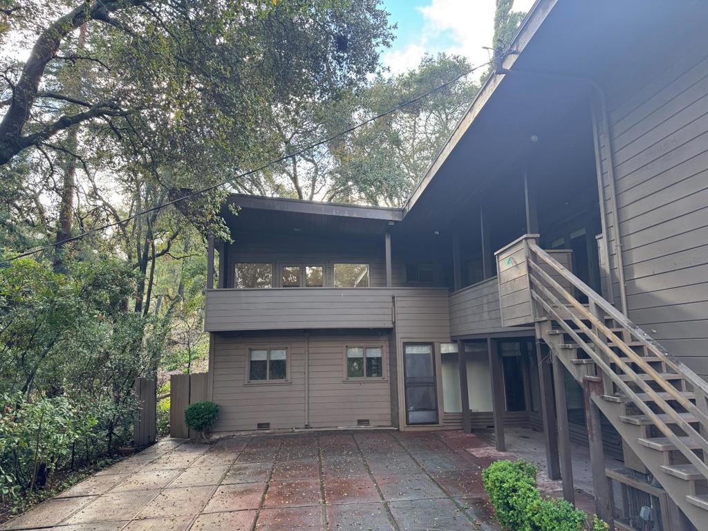 Residential for sale at 15050 Oriole Road, Saratoga CA featuring 5 beds and 4 baths