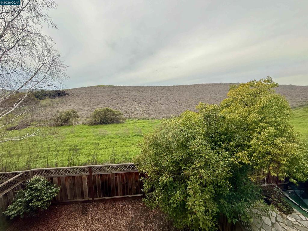 Residential Lease for rent at 321 W. Meadows Lane, Danville CA featuring 3 beds and 26 baths