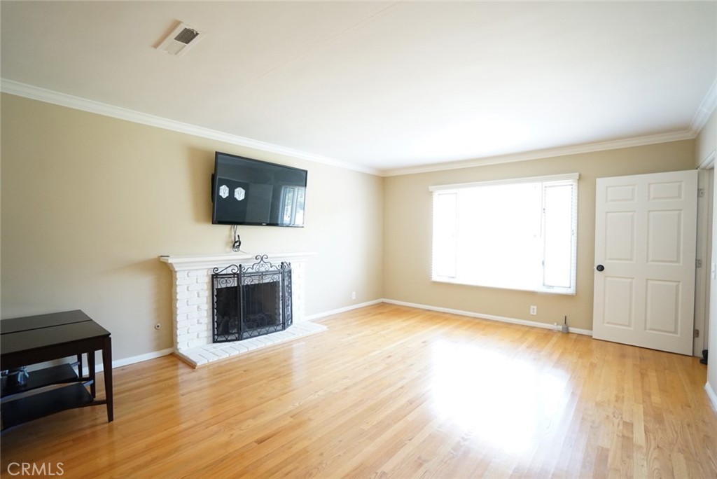 Residential Lease for rent at 1925 El Sereno Avenue, Arcadia CA featuring 5 beds and 3 baths