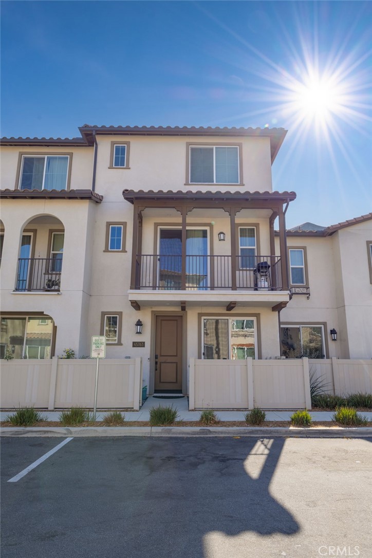 Residential for sale at 45763 Via Nubes, Temecula CA featuring 2 beds and 3 baths