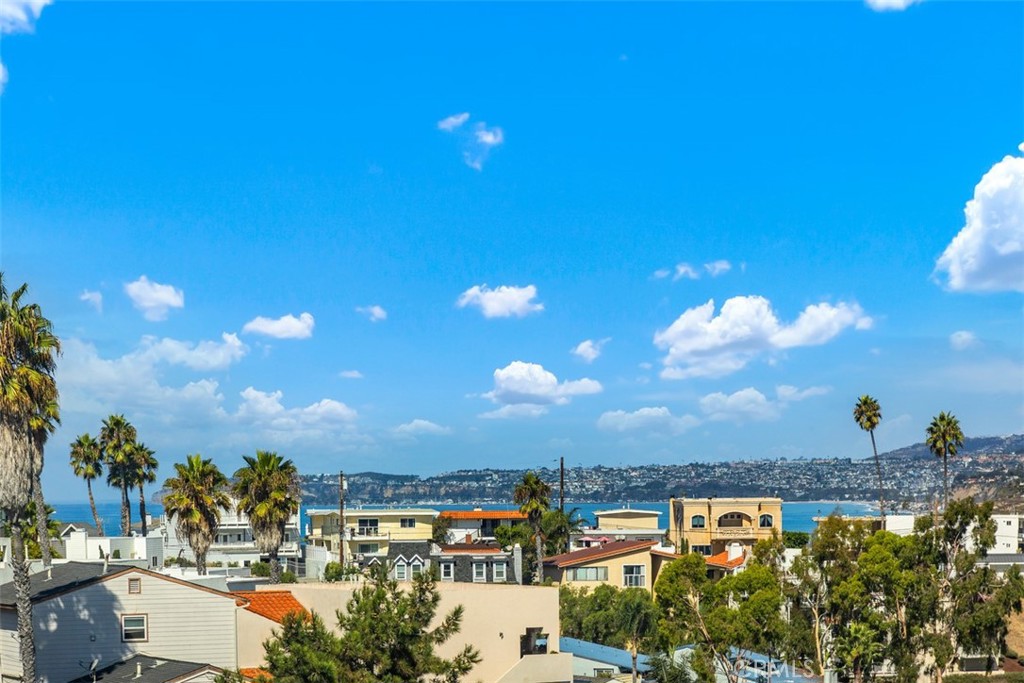 Residential Income for sale at 221 Avenida De La Grulla, San Clemente CA