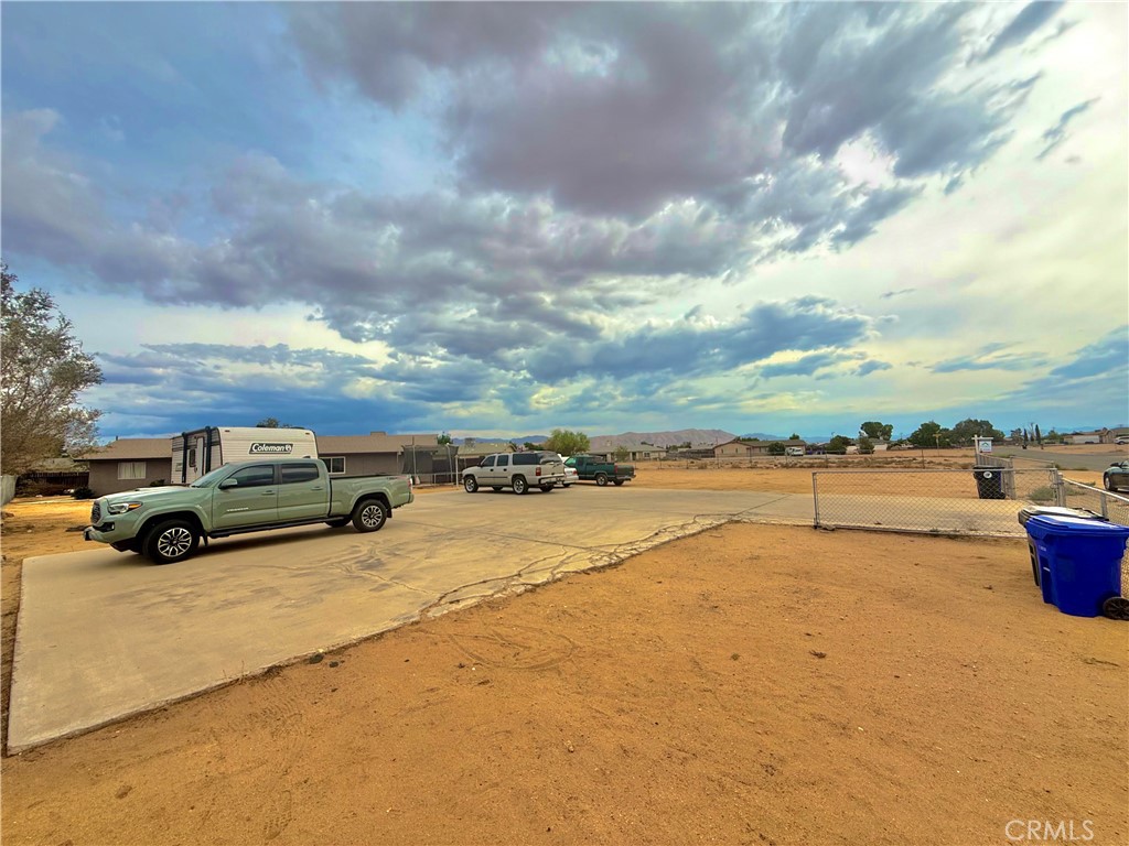 Residential Income for sale at 13615 Pauhaska Road, Apple Valley CA