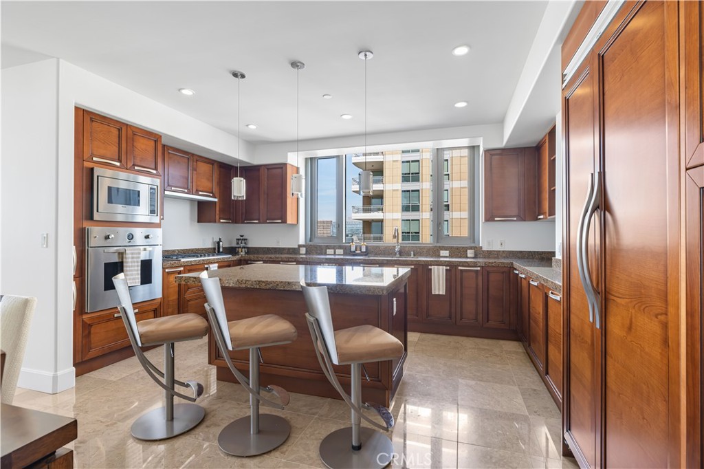 Residential for sale at 5100 Scholarship, Irvine CA featuring 3 beds and 4 baths