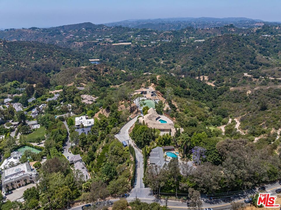 Residential for sale at 2859 Coldwater Canyon Drive, Beverly Hills CA featuring 7 beds and 6 baths