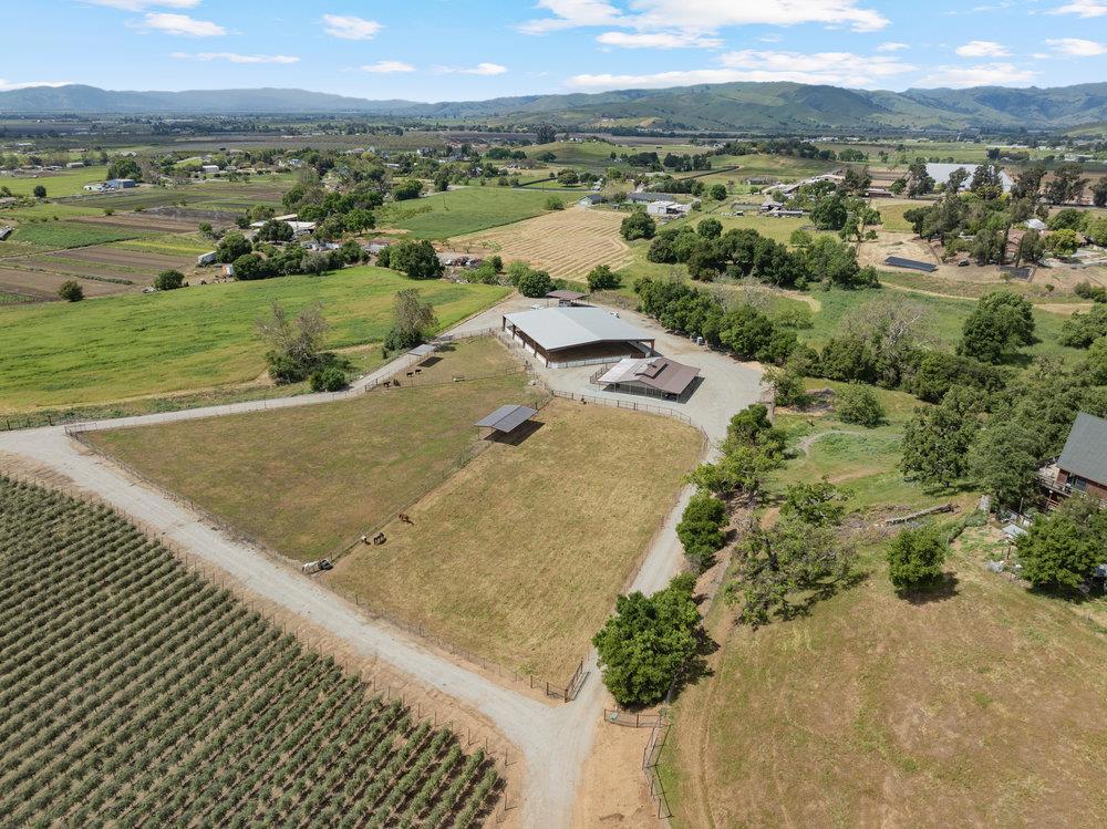 Active for sale at Hollister, CA, Hollister, CA CA and 2 baths