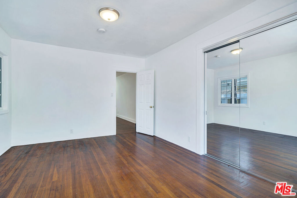 Residential Income for sale at 1231 17th Street, Santa Monica CA featuring 8 beds and 6 baths