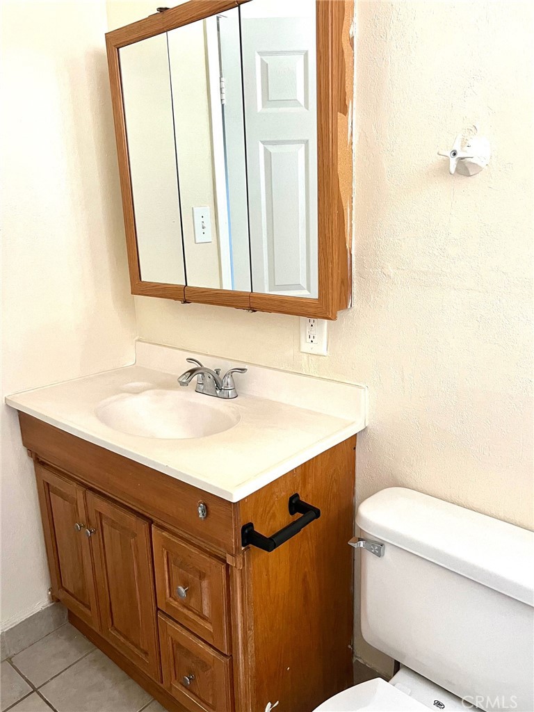 Residential for sale at 1550 Primrose Avenue, Merced CA featuring 3 beds and 2 baths