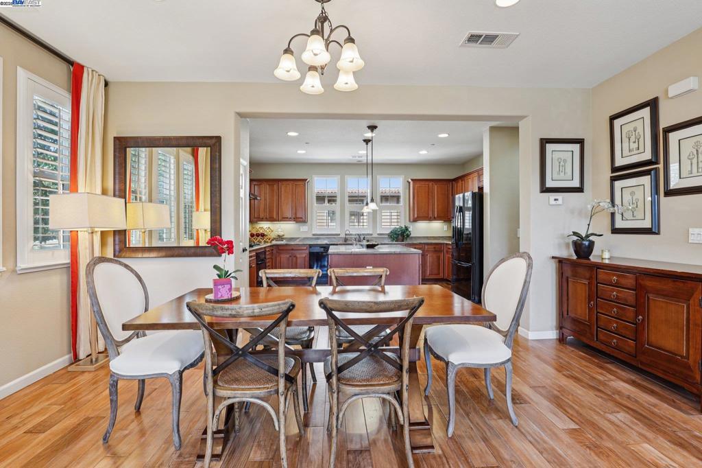 Residential for sale at 622 Moss Way, Hayward CA featuring 4 beds and 4 baths