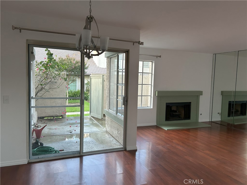 Residential Lease for rent at 22 Columbia, Irvine CA featuring 2 beds and 1 bath