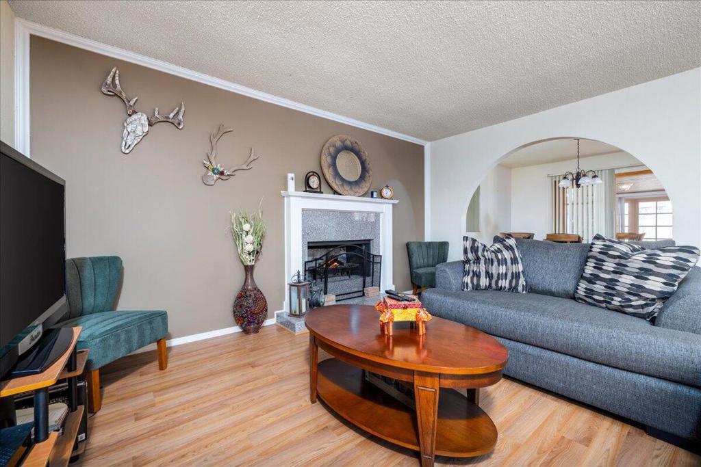 Residential for sale at 7475 Alaba Ave Avenue, Yucca Valley CA featuring 3 beds and 2 baths