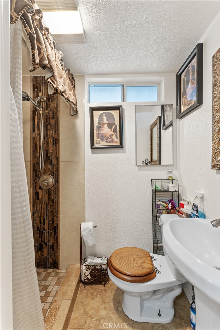 Manufactured In Park for sale at 2865 W Rialto Avenue 17, Rialto CA featuring 2 beds and 2 baths