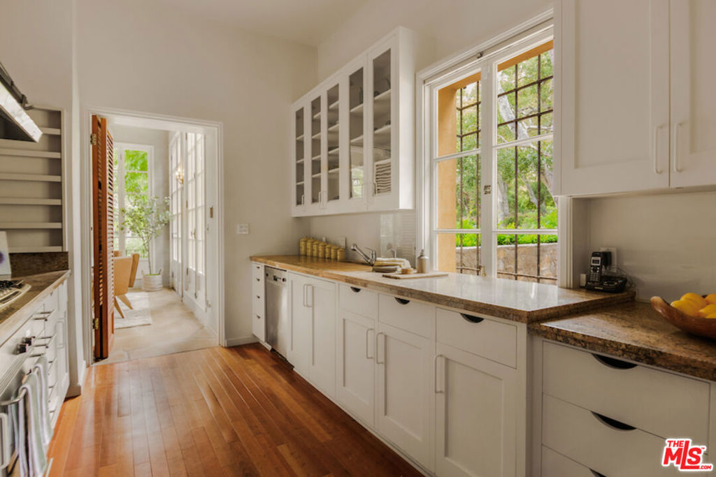 Residential for sale at 405 Toro Canyon Road, Carpinteria CA featuring 8 beds and 7 baths