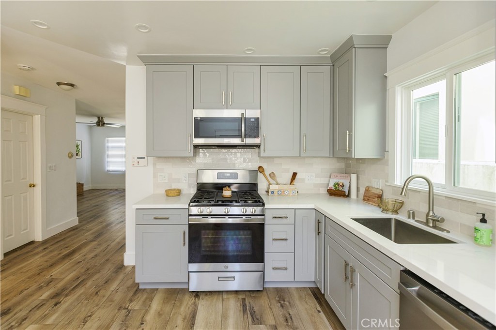 Active for sale at Long Beach, CA, Long Beach, CA CA and 2 baths