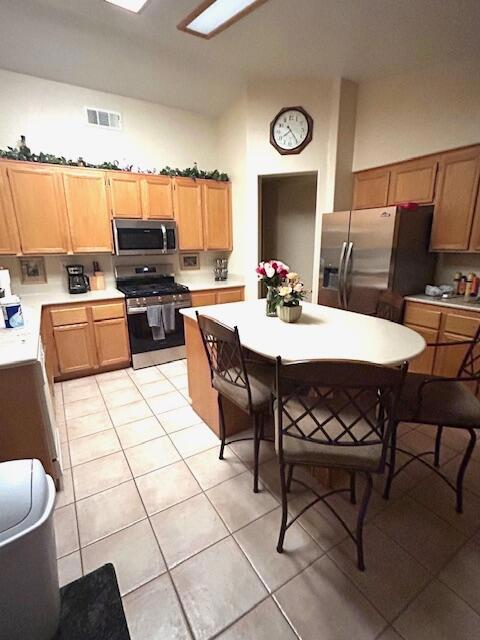 Residential Lease for rent at 37760 Driscoll Street, Palm Desert CA featuring 4 beds and 2 baths