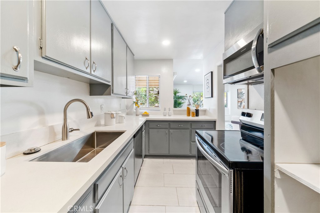 Residential for sale at 5674 Windsor Way 201, Culver City CA featuring 2 beds and 2 baths