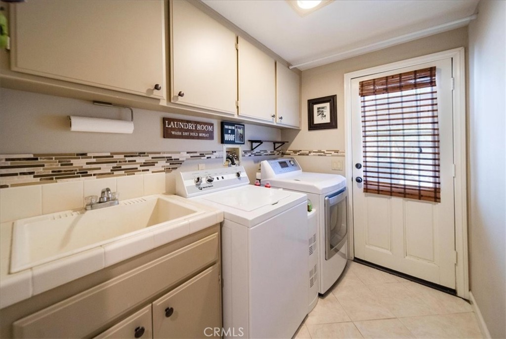 Residential for sale at 40579 New Town, Temecula CA featuring 5 beds and 3 baths