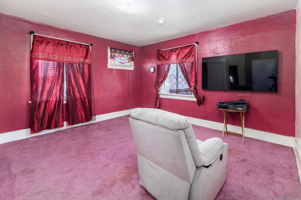 Residential Income for sale at 2925 Franklin Ave, San Diego CA