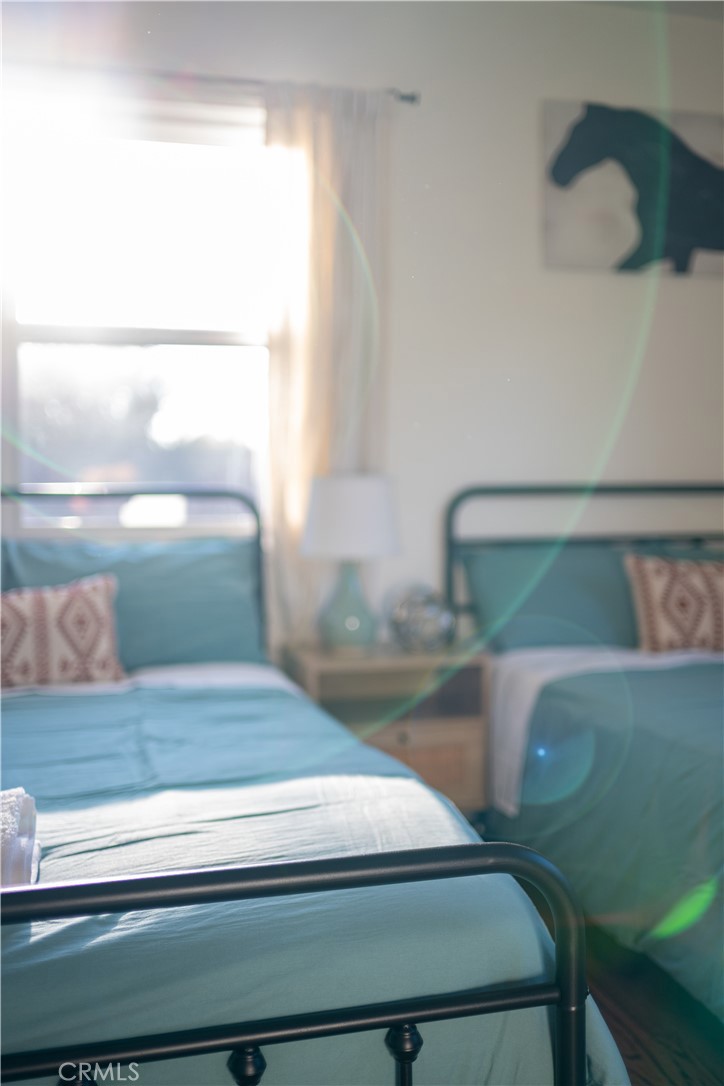 Residential Lease for rent at 252 E Scenic Dr, Monrovia CA featuring 2 beds and 1 bath