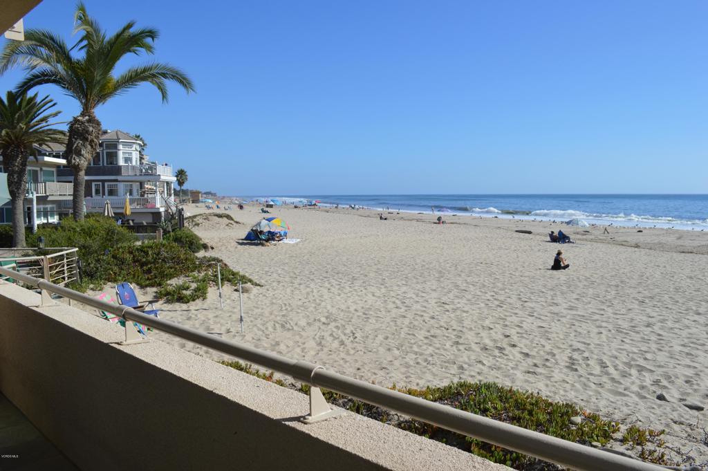 Residential Lease for rent at 4885 Sandyland Road 2, Carpinteria CA featuring 3 beds and 3 baths