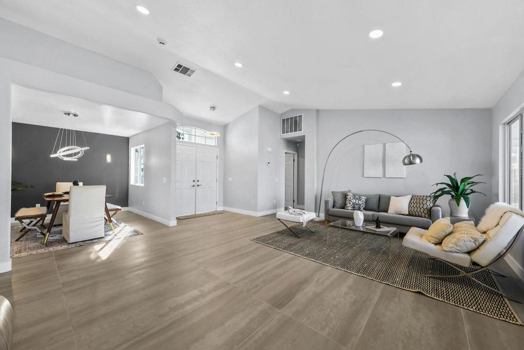 Residential Lease for rent at , Palm Desert CA featuring 4 beds and 2 baths