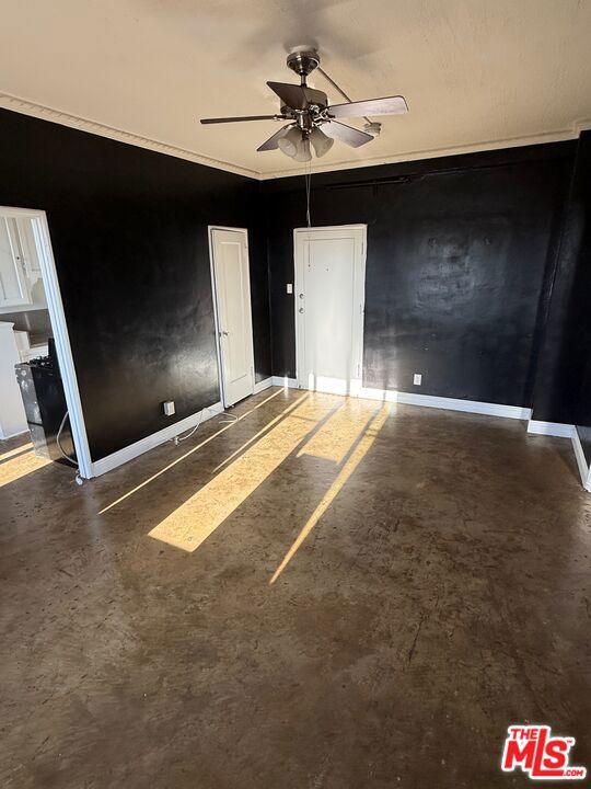 Residential Lease for rent at 5217 Hollywood Boulevard 222, Los Angeles, Los Angeles County CA and 1 bath