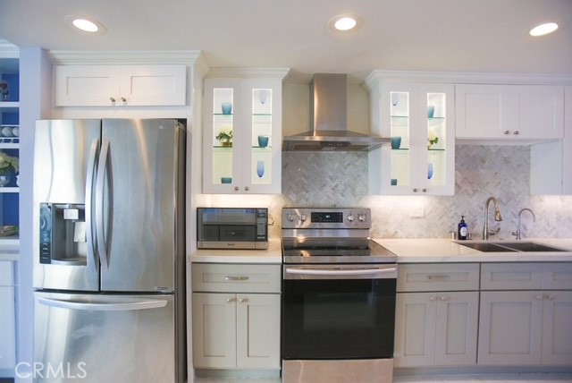 Residential Lease for rent at 23922 De Ville Way C, Malibu CA featuring 2 beds and 2 baths