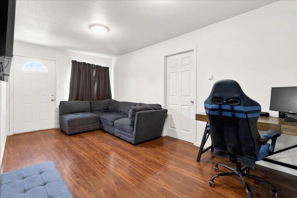 Residential for sale at 23 Capitol Street, Salinas CA featuring 3 beds and 1 bath