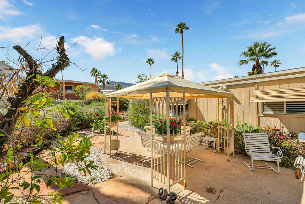 Manufactured In Park for sale at 49305 Highway 74 86, Palm Desert CA featuring 2 beds and 2 baths