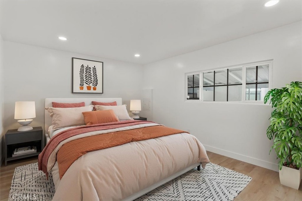 Manufactured In Park for sale at 15621 Beach Boulevard 108, Westminster CA featuring 3 beds and 2 baths