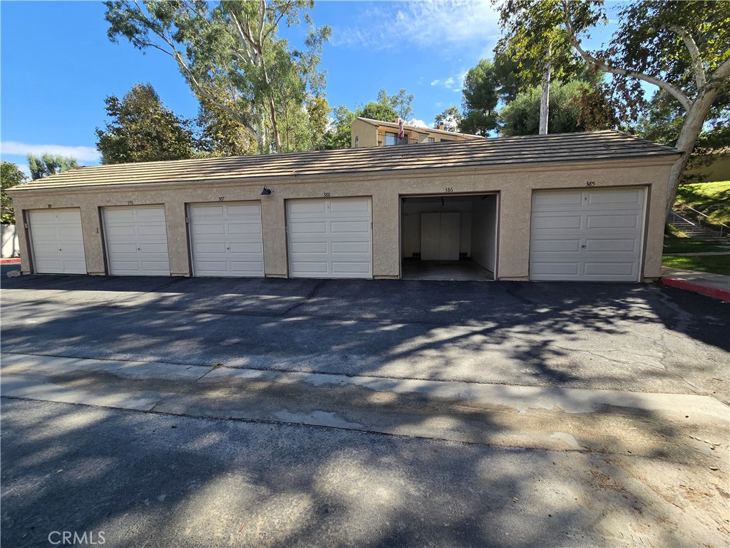 Residential Lease for rent at 600 Central Avenue 386, Riverside CA featuring 3 beds and 2 baths